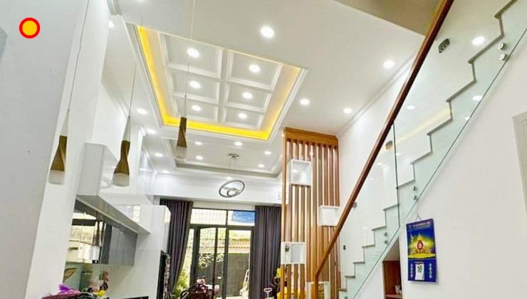 Bán nhà mặt tiền kinh doanh phường Hiệp Phú, Thủ Đức, 3 tầng, ôtô ngủ trong nhà, giá 12.x tỷ.